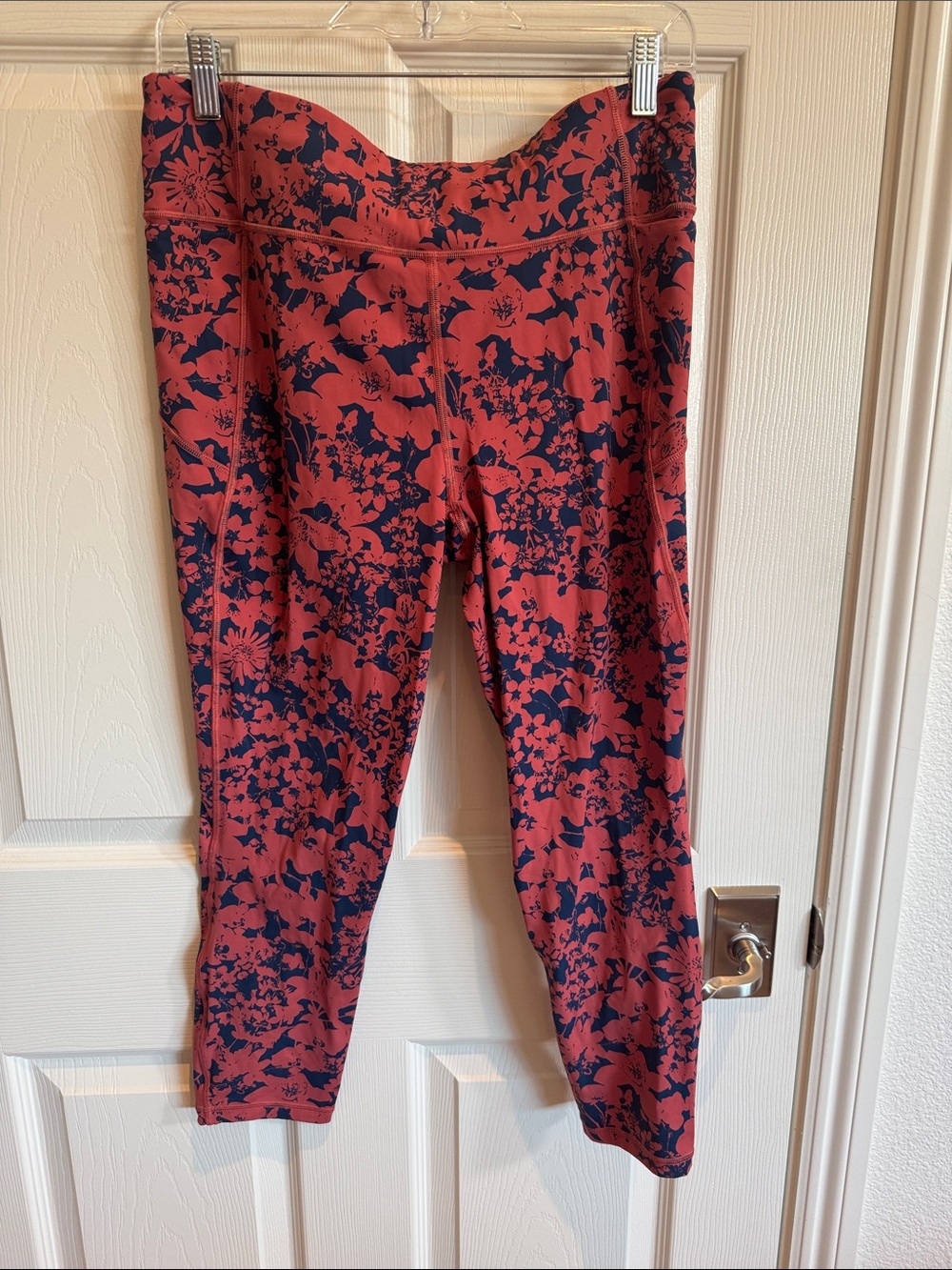 lululemon athletica Coral & Navy Floral Leggings
